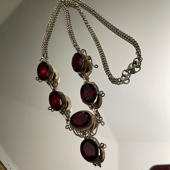 Fashionable Red Garnet Necklace - Picture 3 of 10
